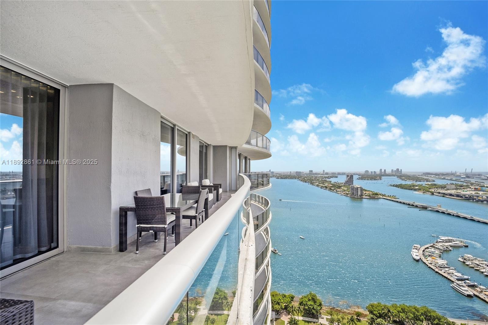 488 NE 18th St #3210, Miami FL 33132