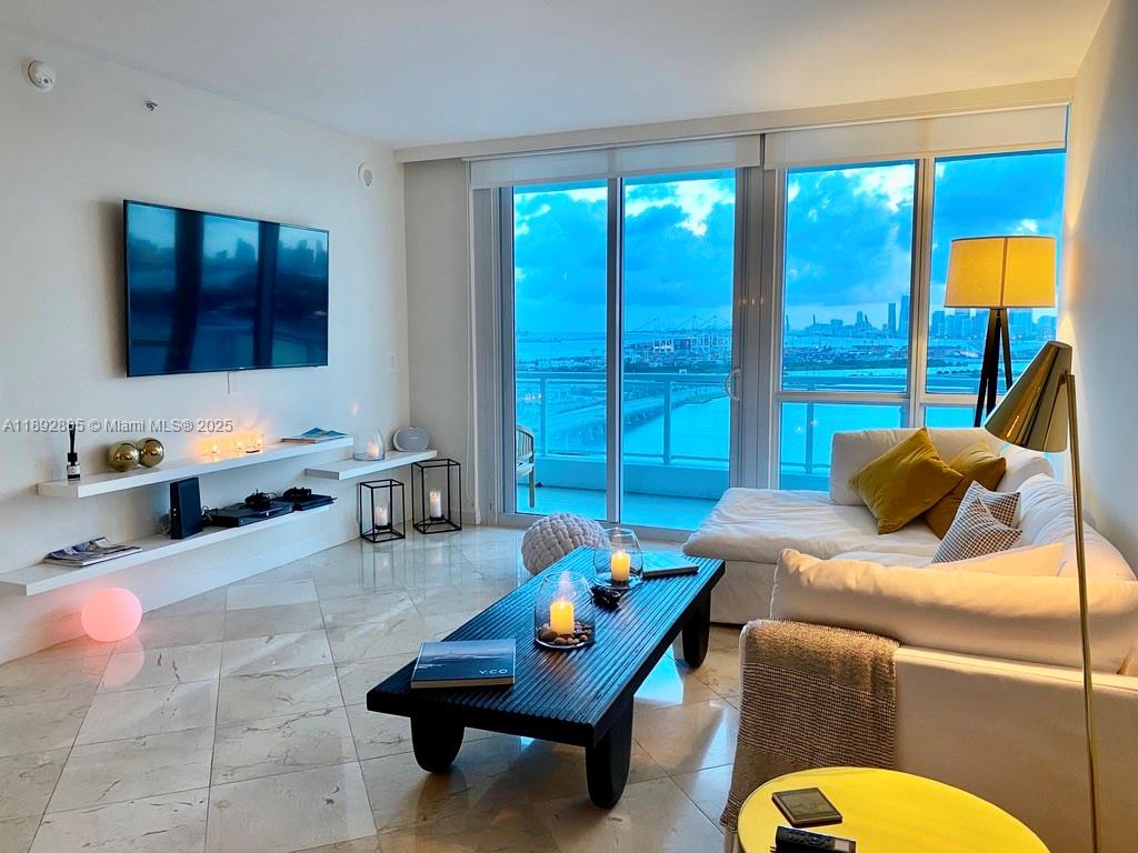 540 West Ave #2011, Miami Beach FL 33139