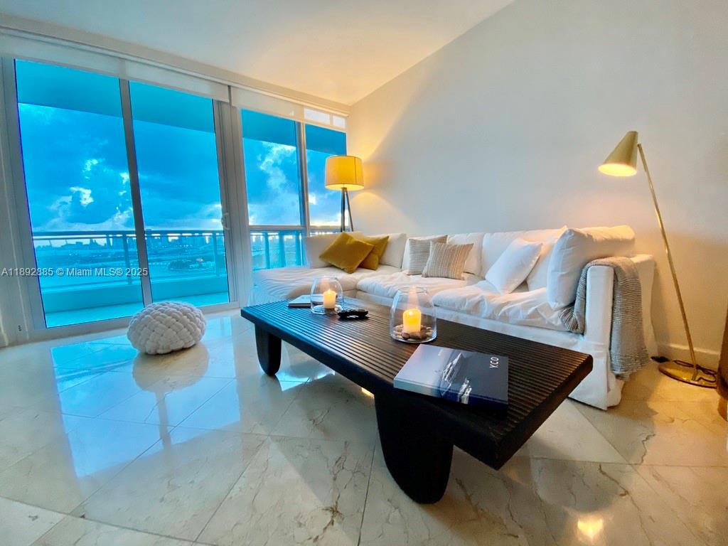 540 West Ave #2011, Miami Beach FL 33139