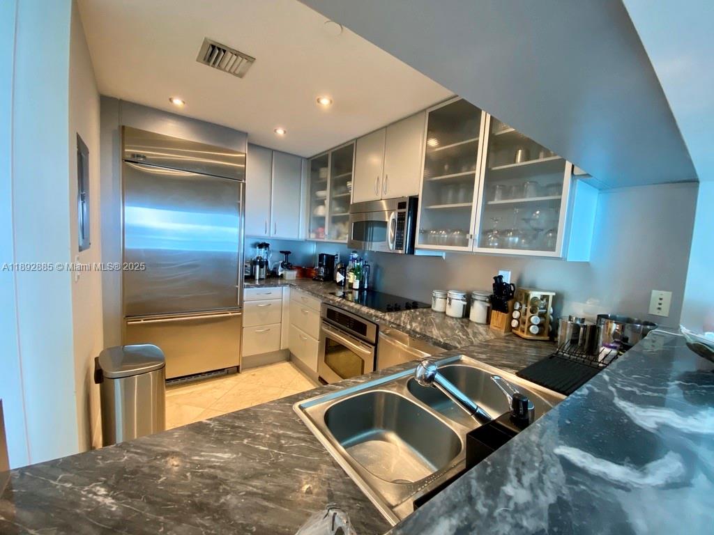 540 West Ave #2011, Miami Beach FL 33139