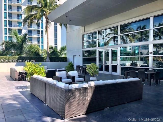 2950 NE 188th St #142, Aventura FL 33180