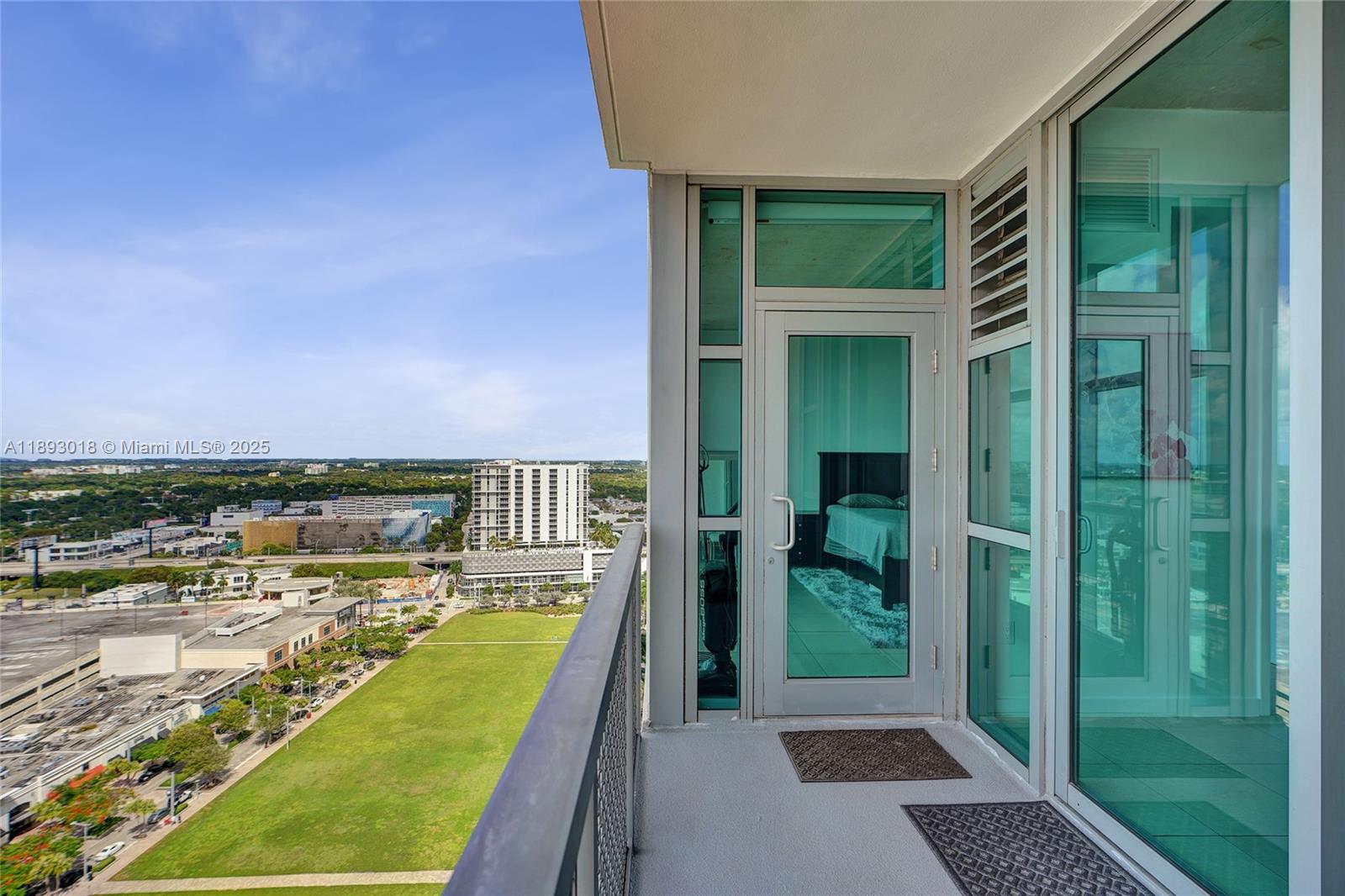 3301 NE 1st Ave #H2205, Miami FL 33137