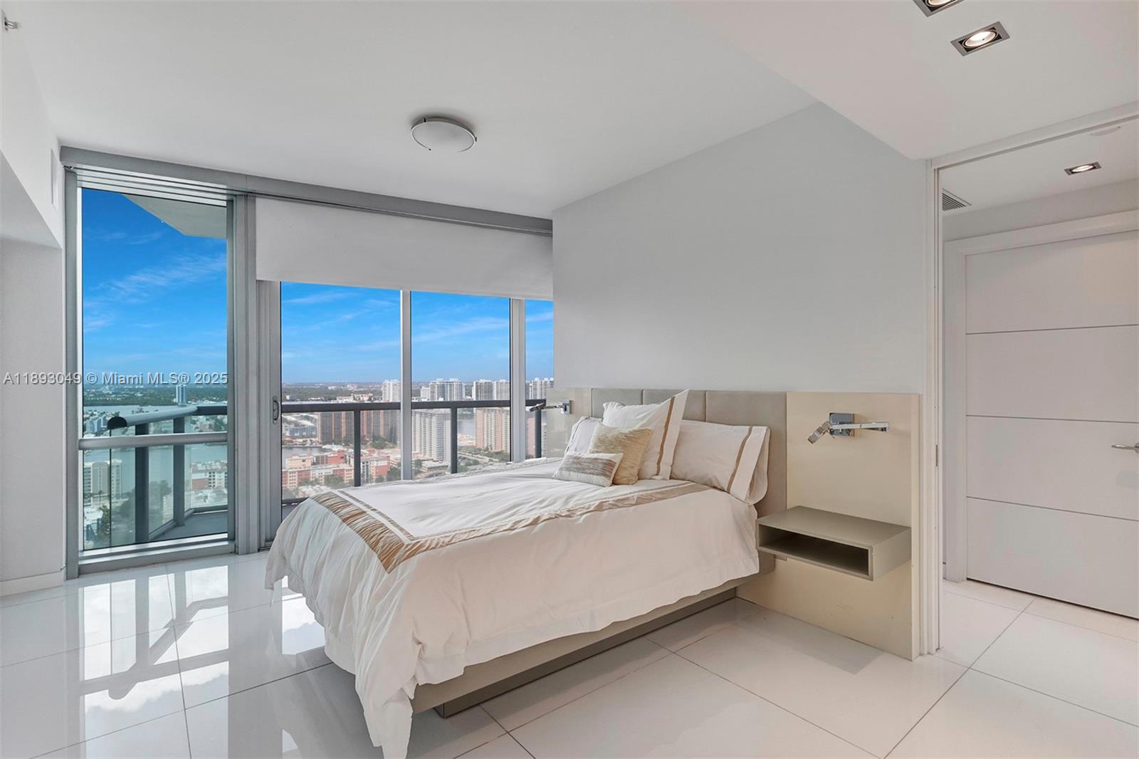 17121 Collins Ave #3501, Sunny Isles Beach FL 33160