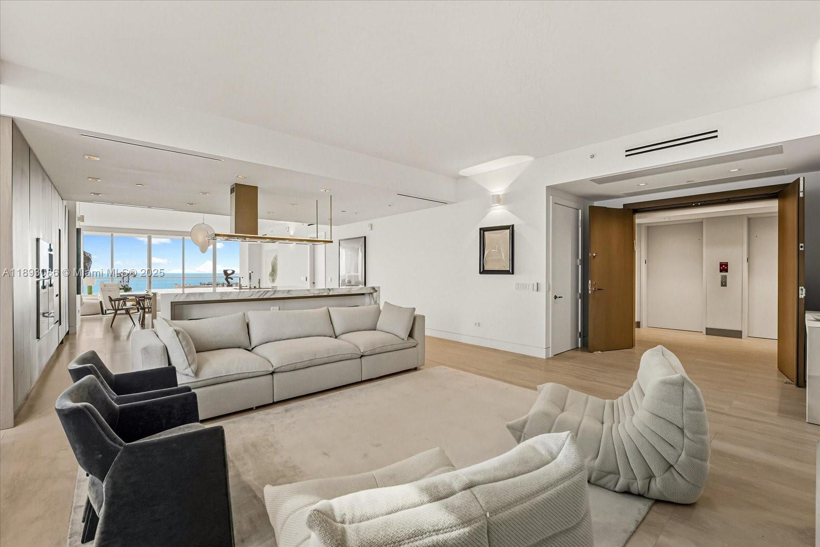 18501 Collins Ave #1001, Sunny Isles Beach FL 33160