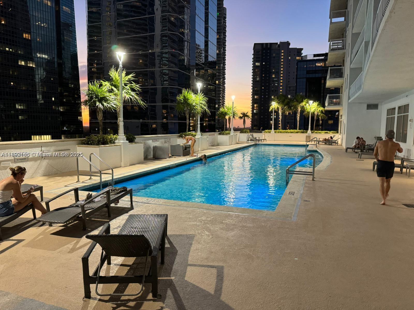 1200 Brickell Bay Dr #2918, Miami FL 33131