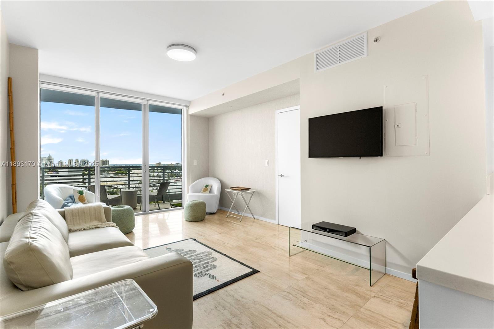 1445 16th St #1104, Miami Beach FL 33139