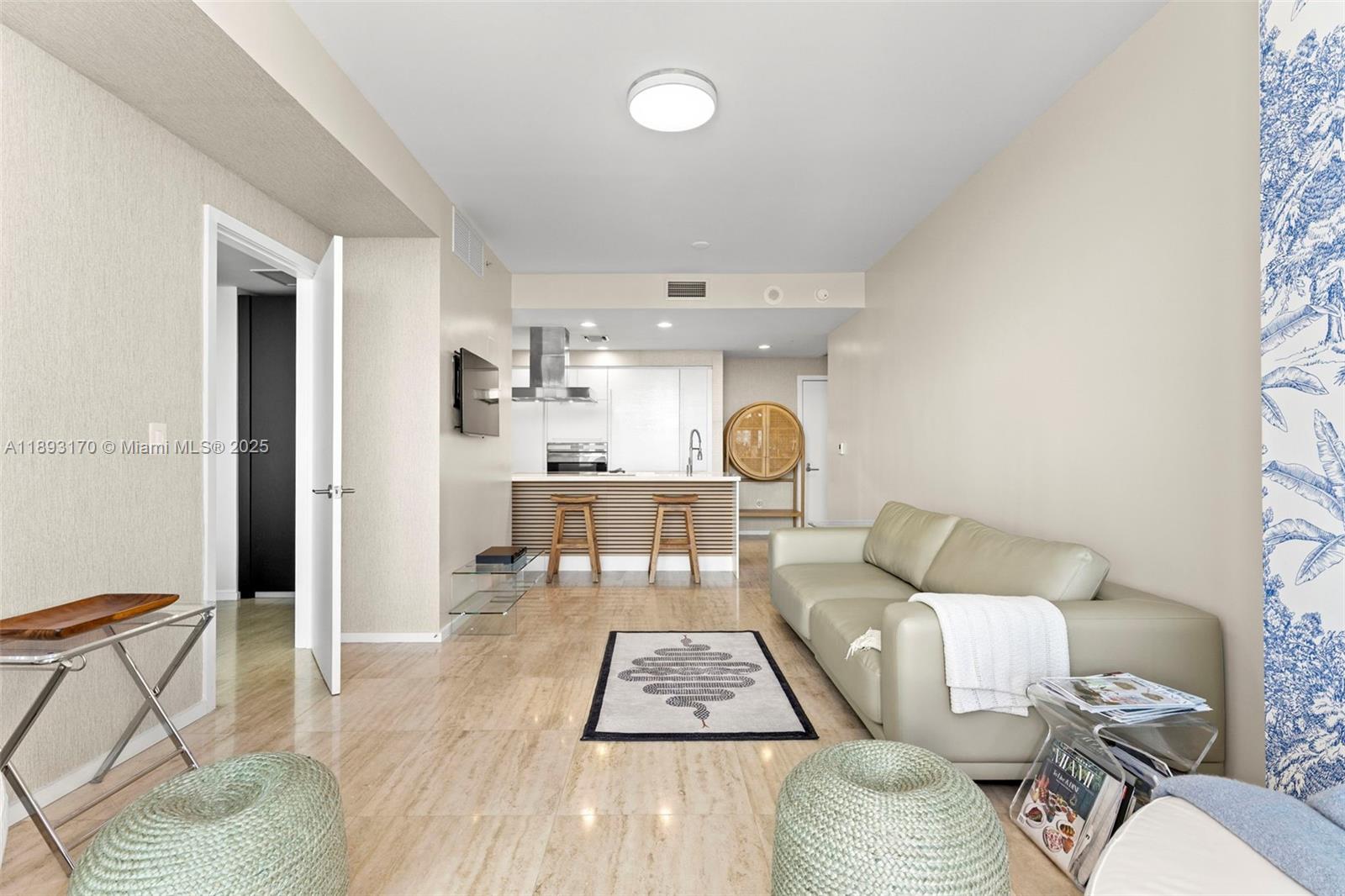 1445 16th St #1104, Miami Beach FL 33139