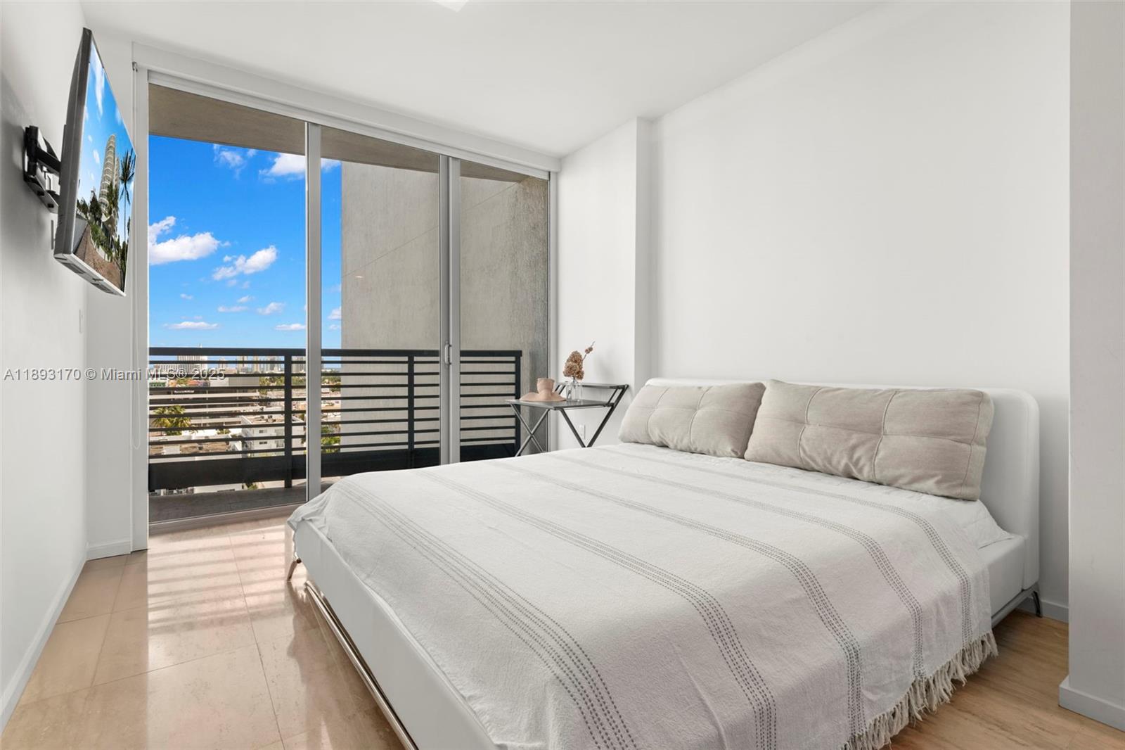 1445 16th St #1104, Miami Beach FL 33139