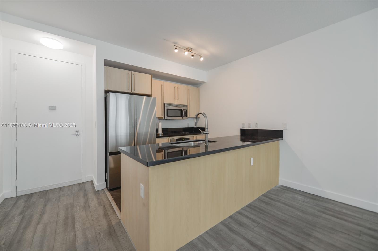 1111 SW 1st Ave #2624-N, Miami FL 33130