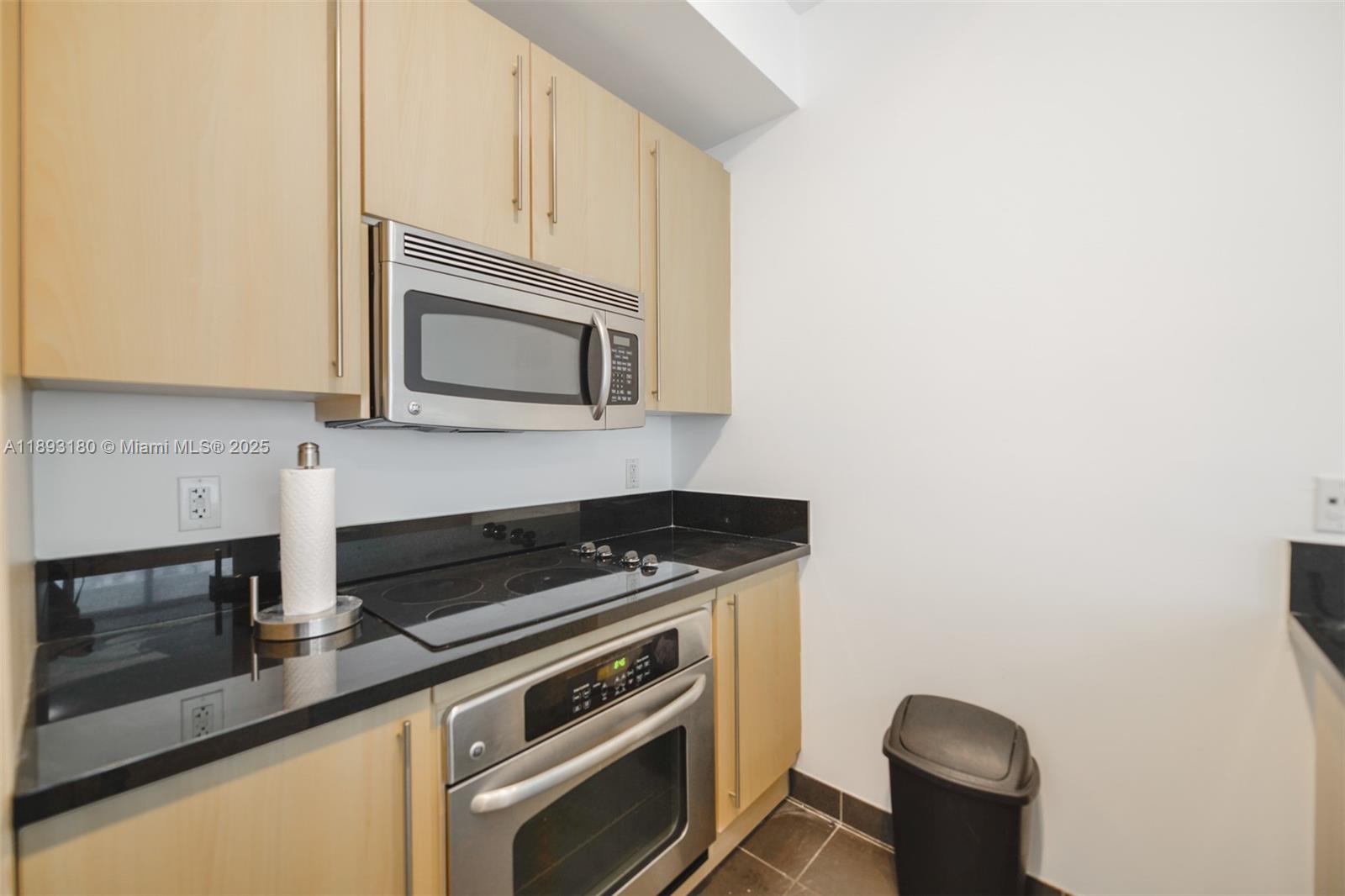 1111 SW 1st Ave #2624-N, Miami FL 33130