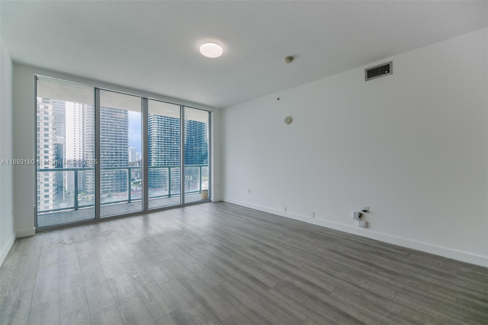 1111 SW 1st Ave #2624-N, Miami FL 33130