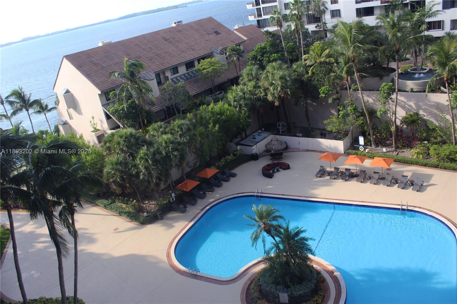 540 Brickell Key Dr #522, Miami FL 33131
