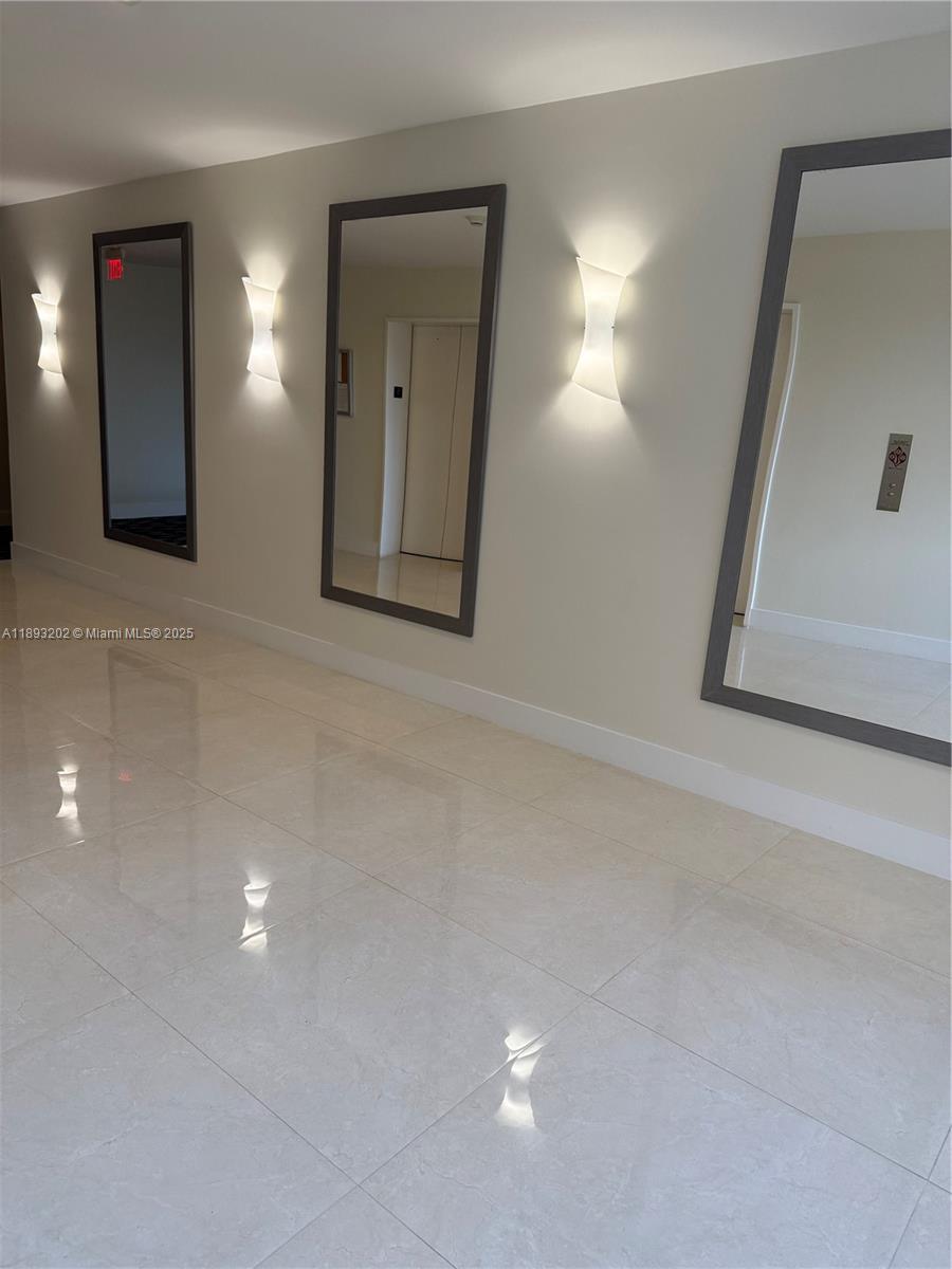 540 Brickell Key Dr #522, Miami FL 33131