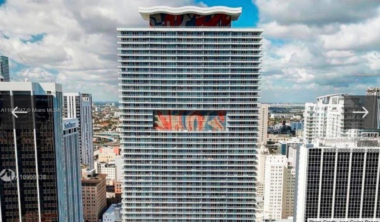 50 Biscayne Blvd #702, Miami FL 33132