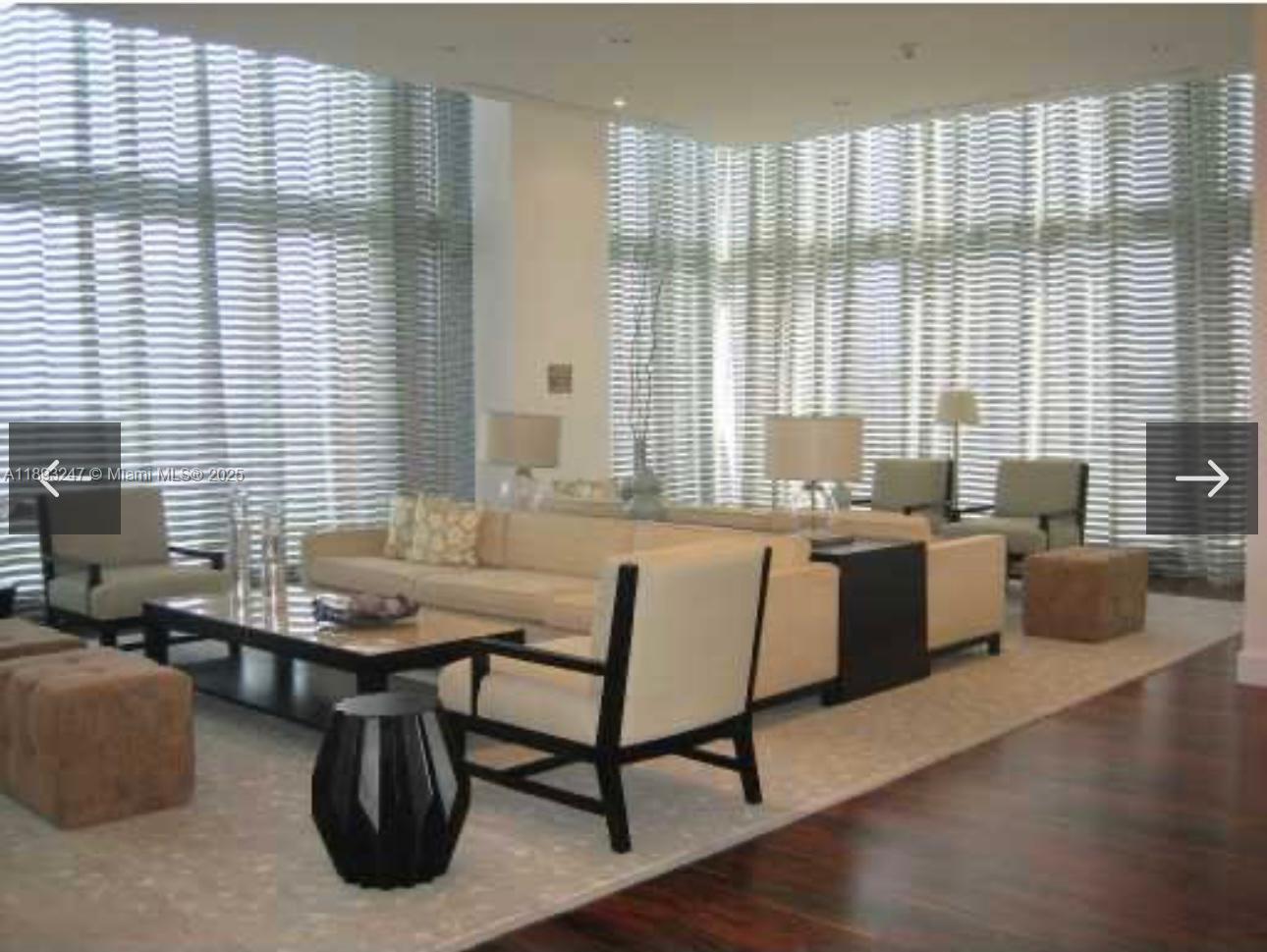 50 Biscayne Blvd #702, Miami FL 33132