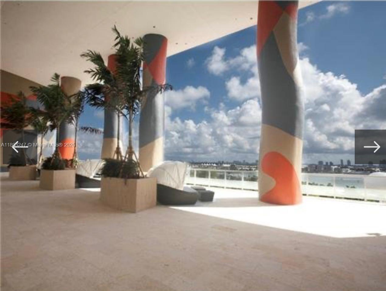 50 Biscayne Blvd #702, Miami FL 33132