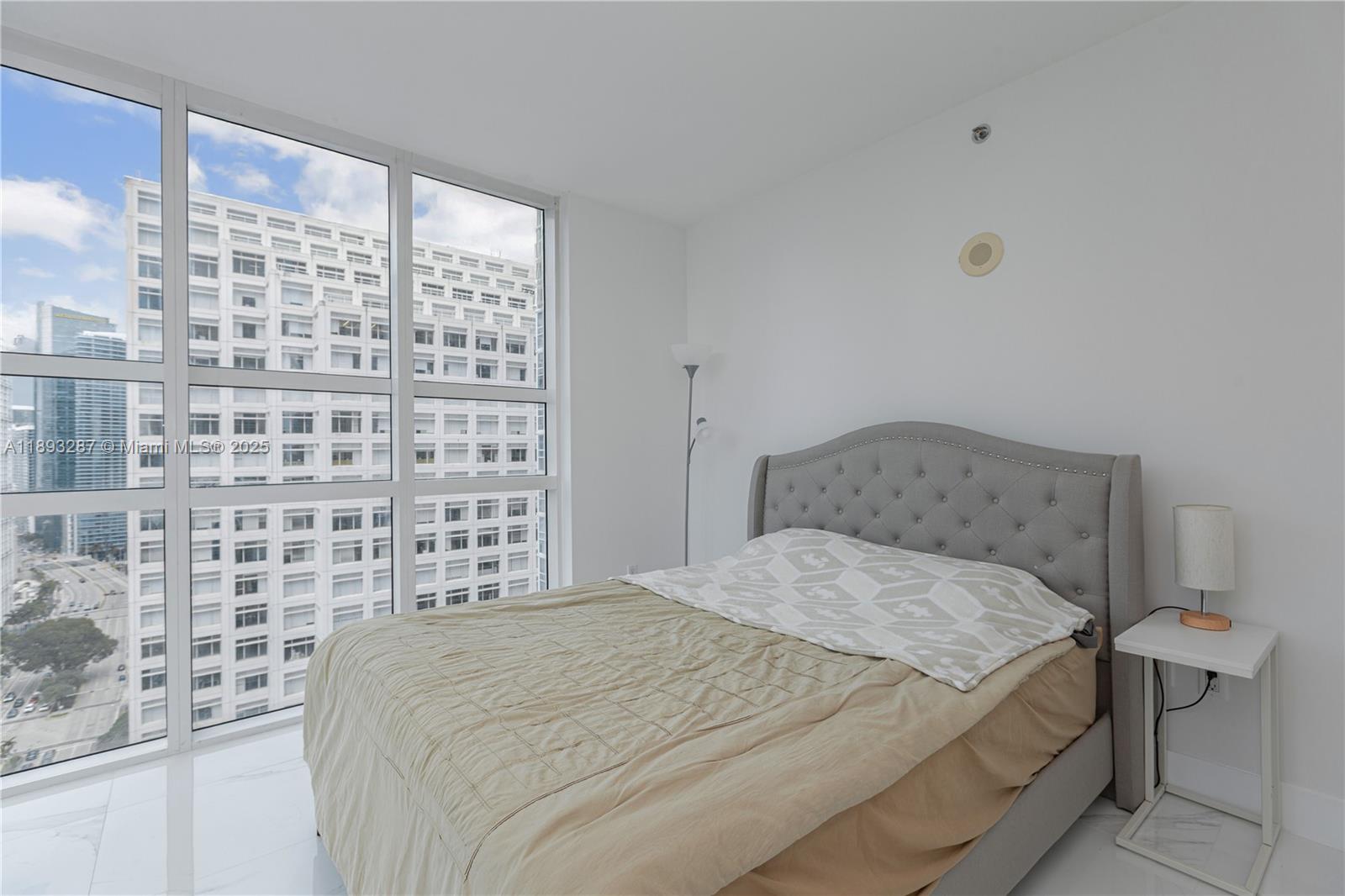 951 Brickell Ave #2601, Miami FL 33131