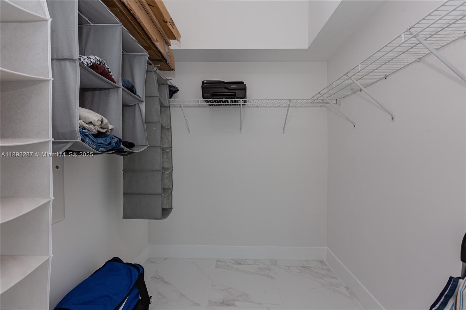 951 Brickell Ave #2601, Miami FL 33131