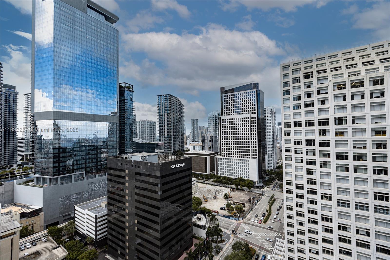 951 Brickell Ave #2601, Miami FL 33131