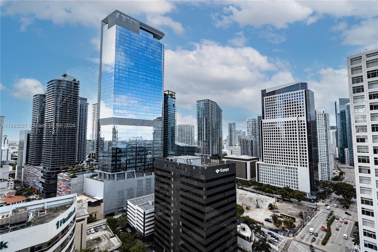 951 Brickell Ave #2601, Miami FL 33131