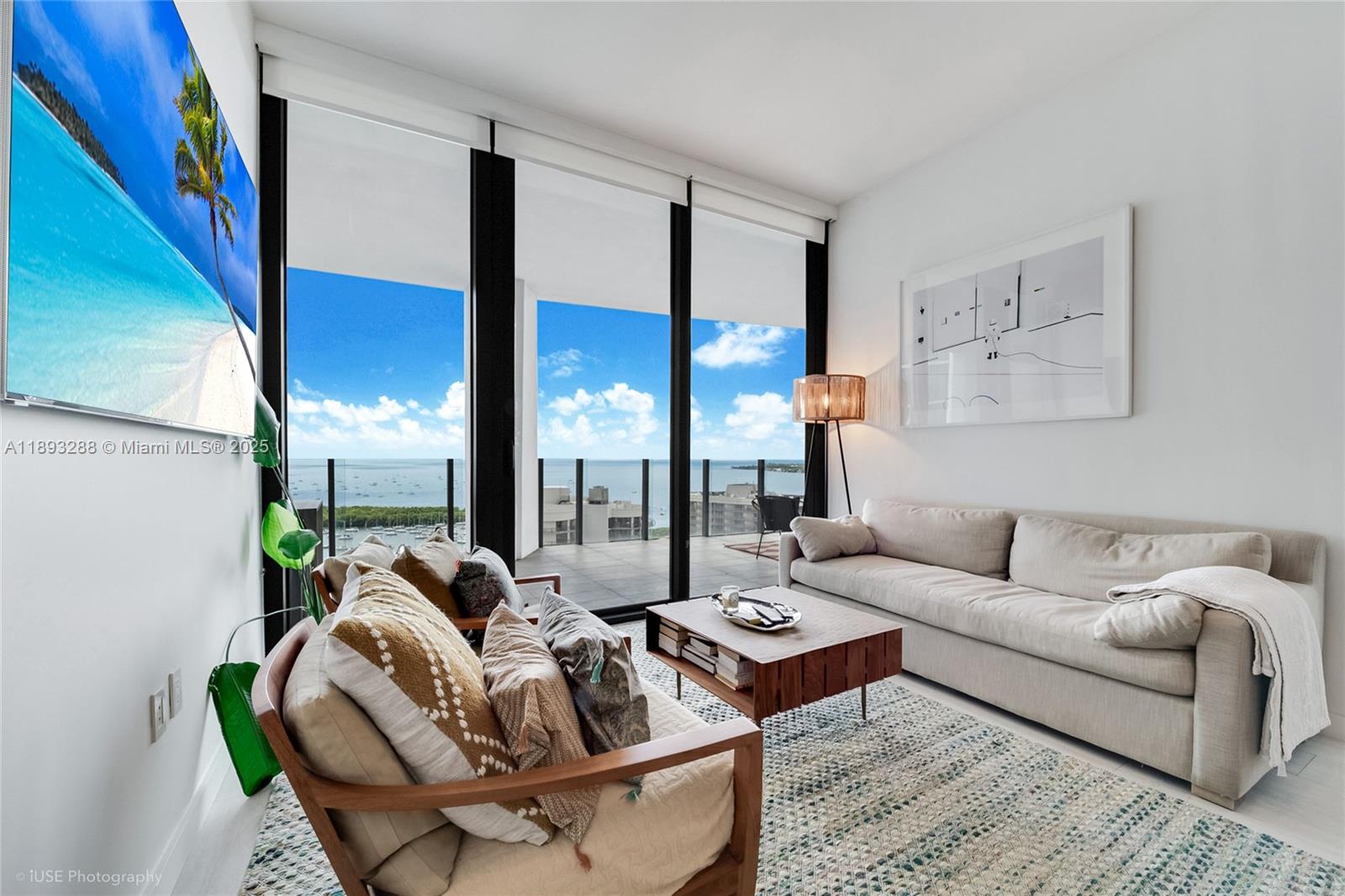2831 S Bayshore Dr #2102, Miami FL 33133