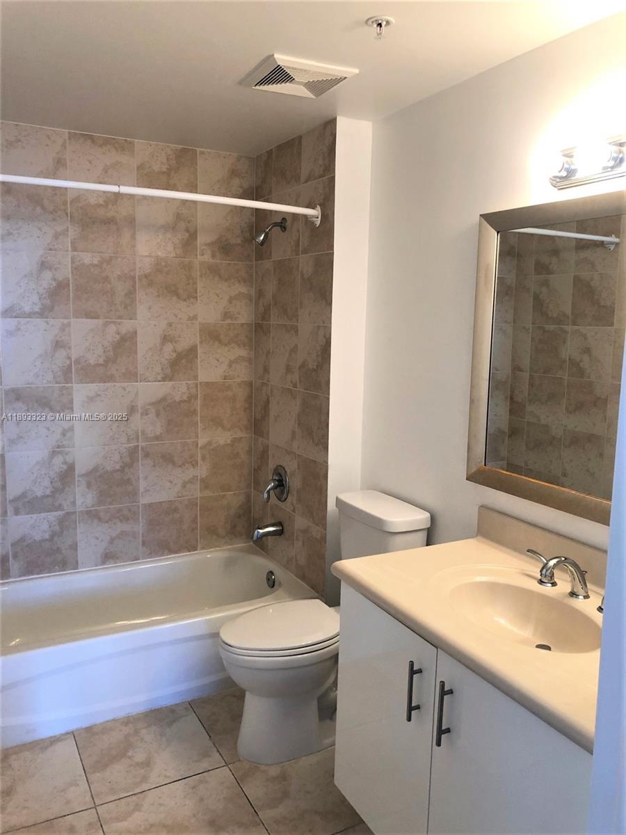 7900 Harbor Island Dr #1103, North Bay Village FL 33141