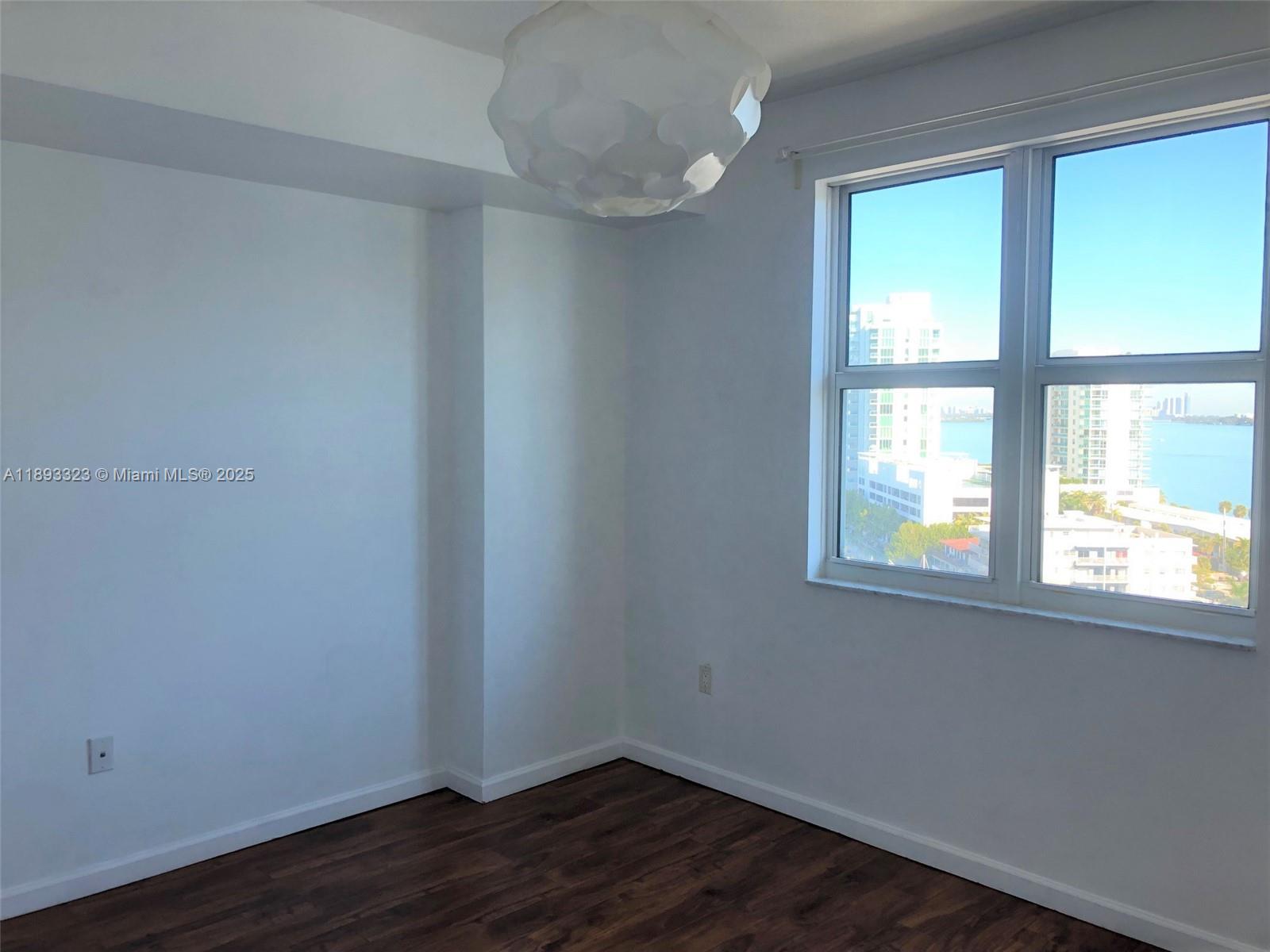 7900 Harbor Island Dr #1103, North Bay Village FL 33141