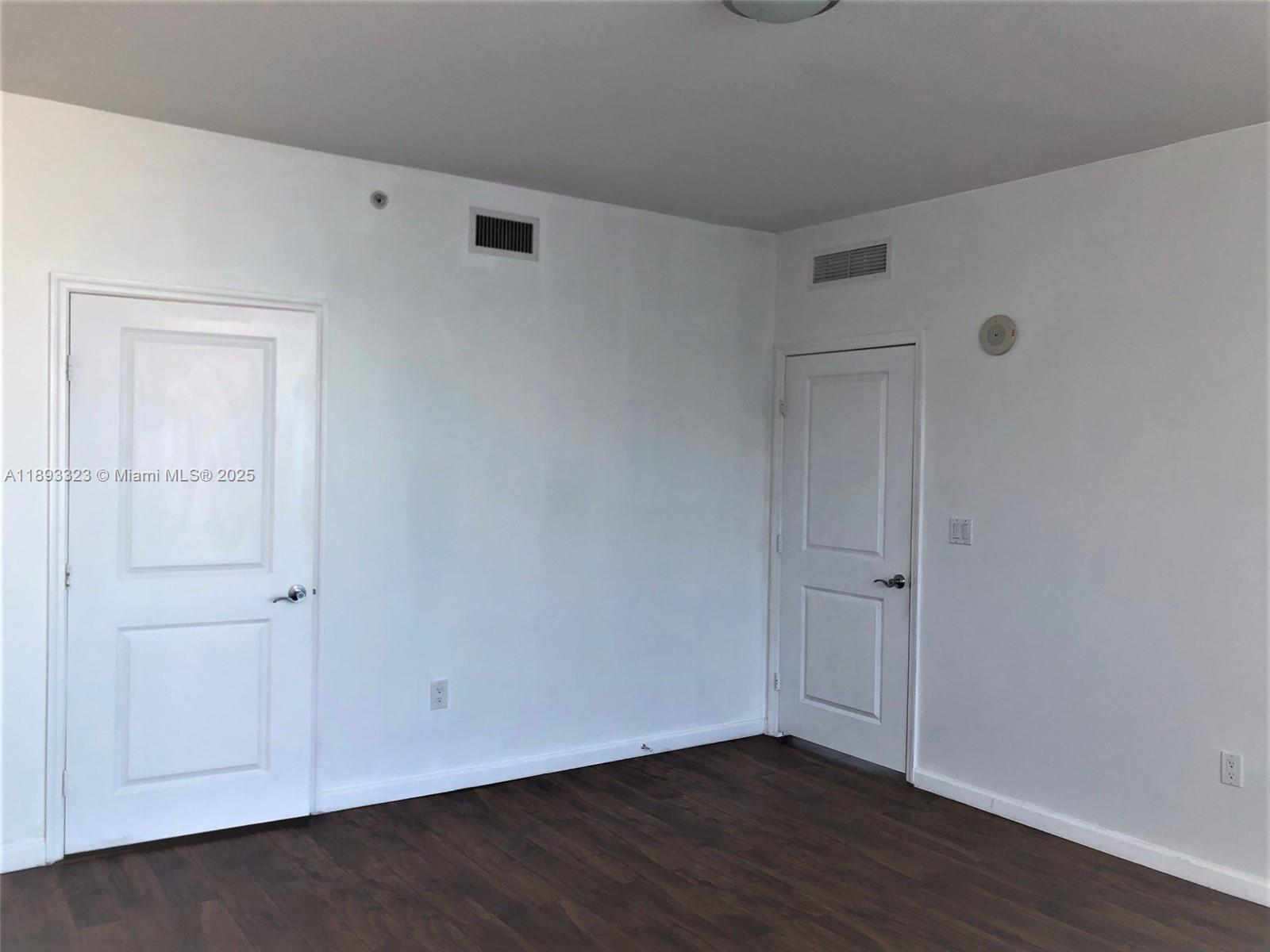7900 Harbor Island Dr #1103, North Bay Village FL 33141