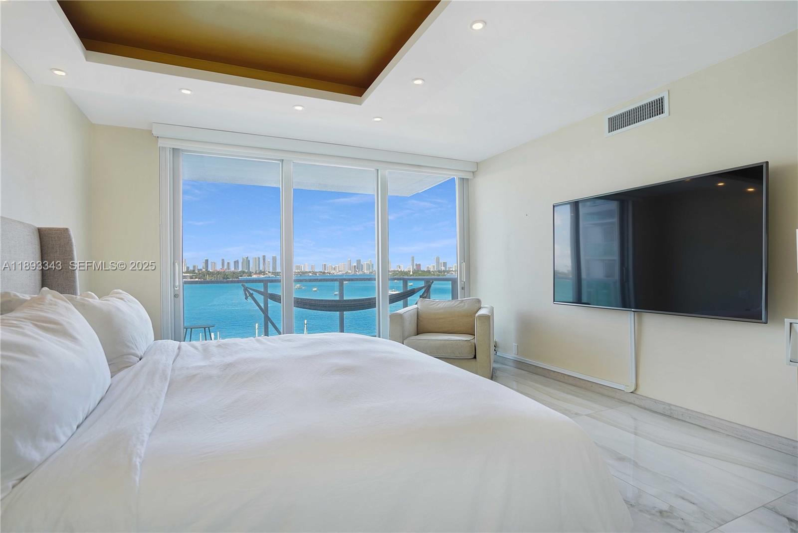 1000 West Ave #417, Miami Beach FL 33139