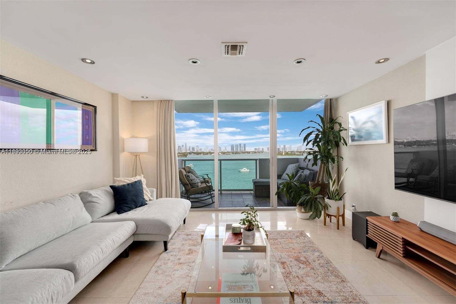 1200 West Ave #725, Miami Beach FL 33139