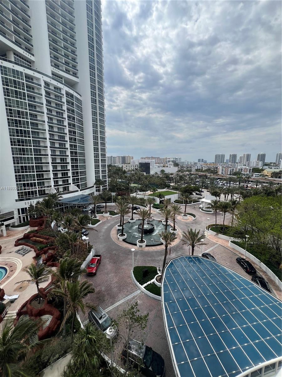 18201 Collins Ave #908, Sunny Isles Beach FL 33160