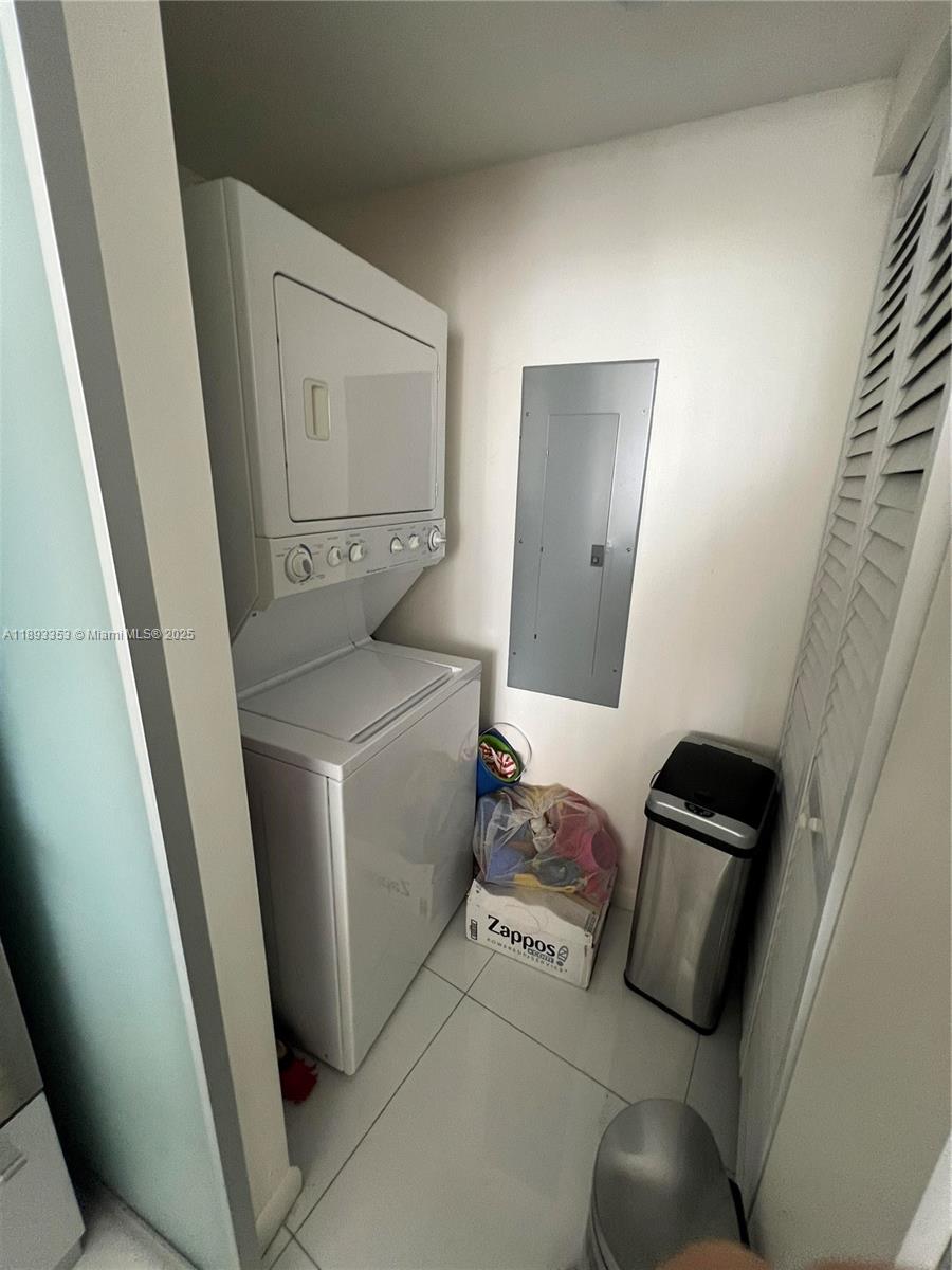 18201 Collins Ave #908, Sunny Isles Beach FL 33160