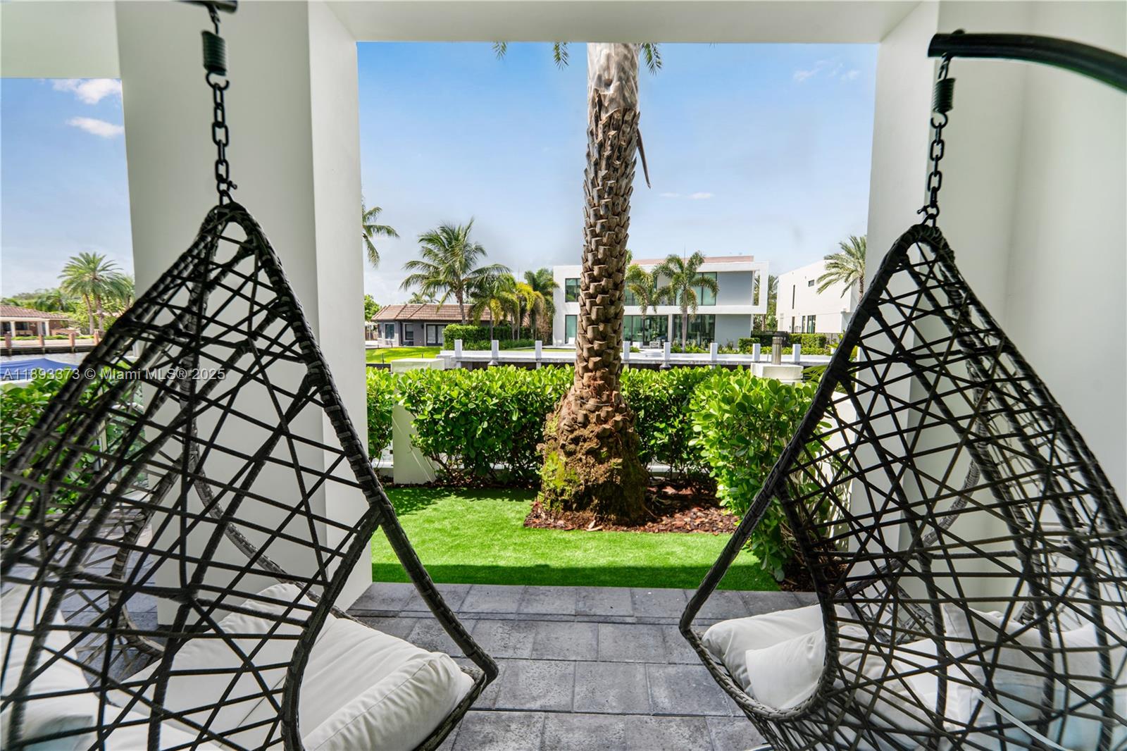 259 Shore Ct, Lauderdale By The Sea FL 33308