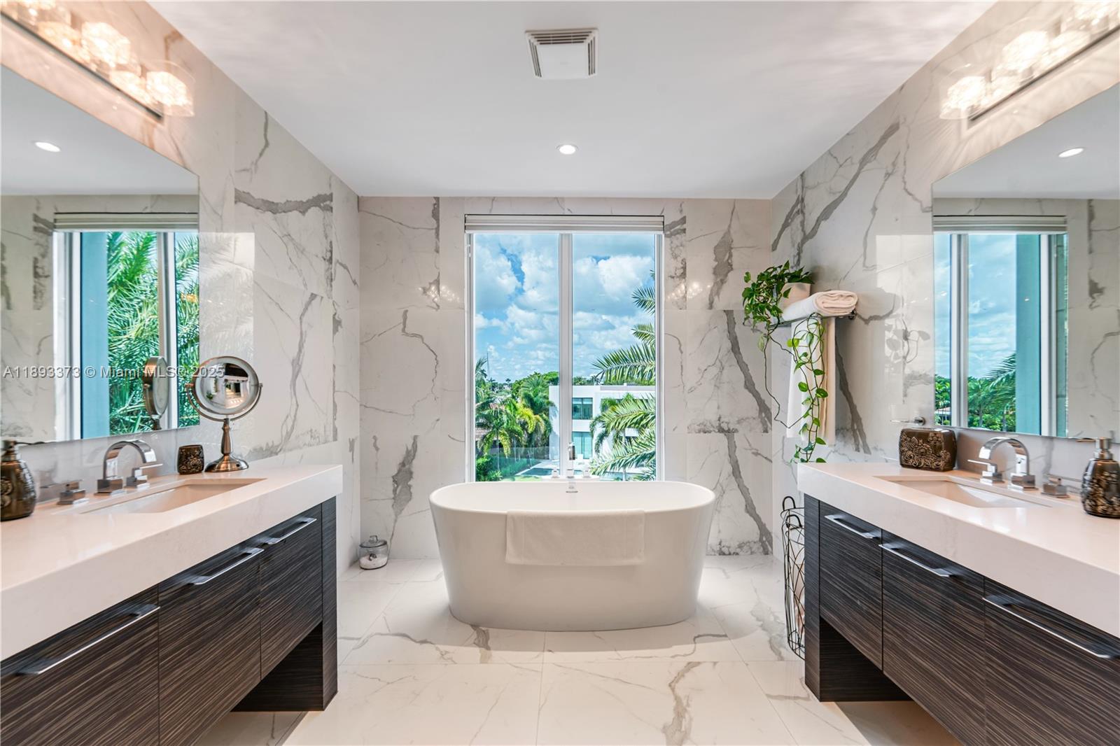 259 Shore Ct, Lauderdale By The Sea FL 33308