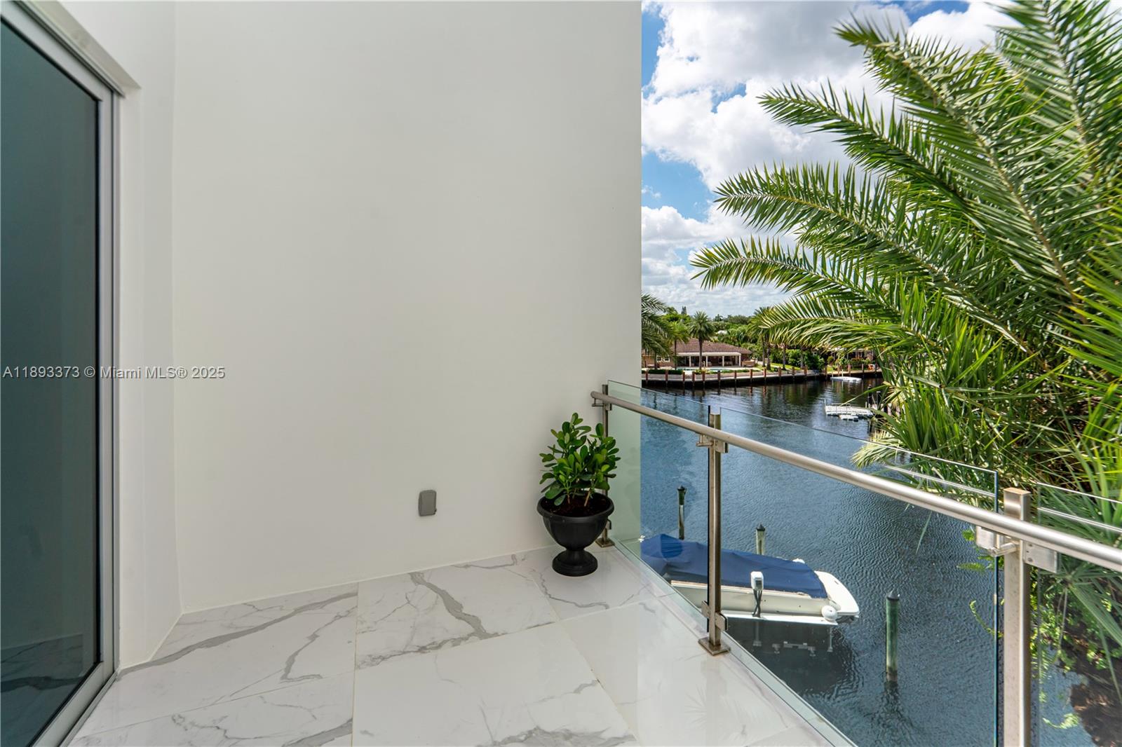 259 Shore Ct, Lauderdale By The Sea FL 33308