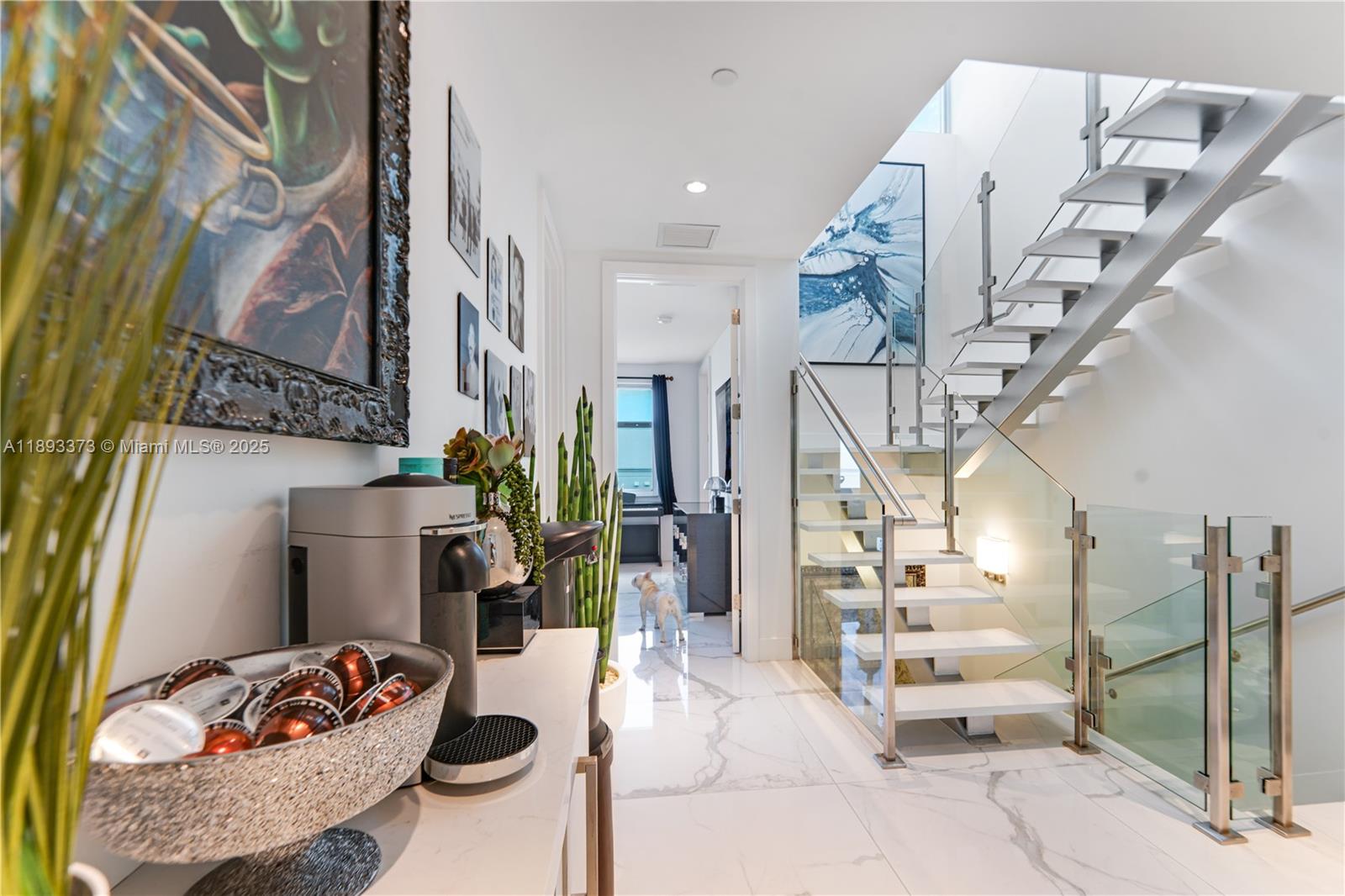 259 Shore Ct, Lauderdale By The Sea FL 33308