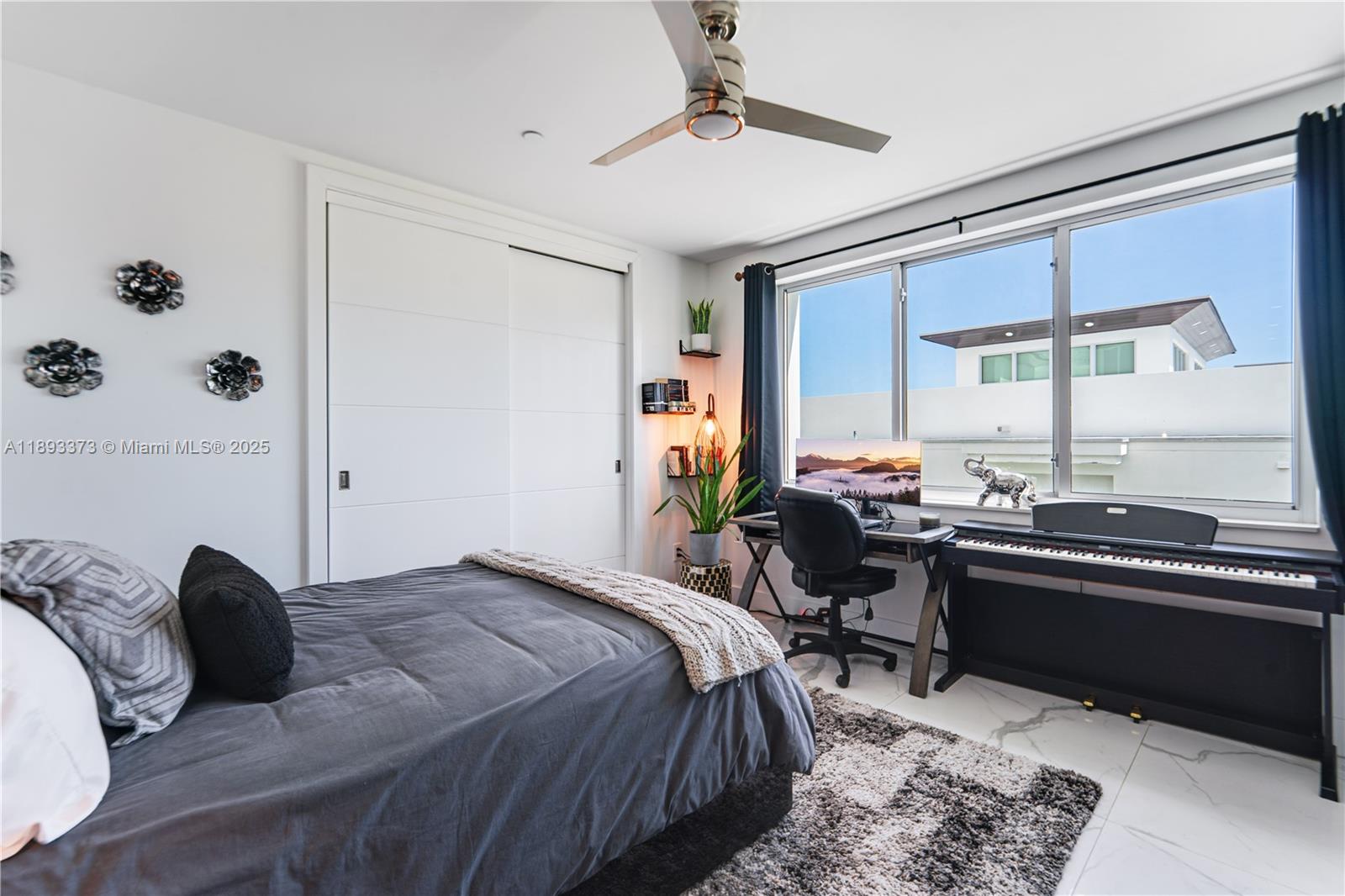 259 Shore Ct, Lauderdale By The Sea FL 33308