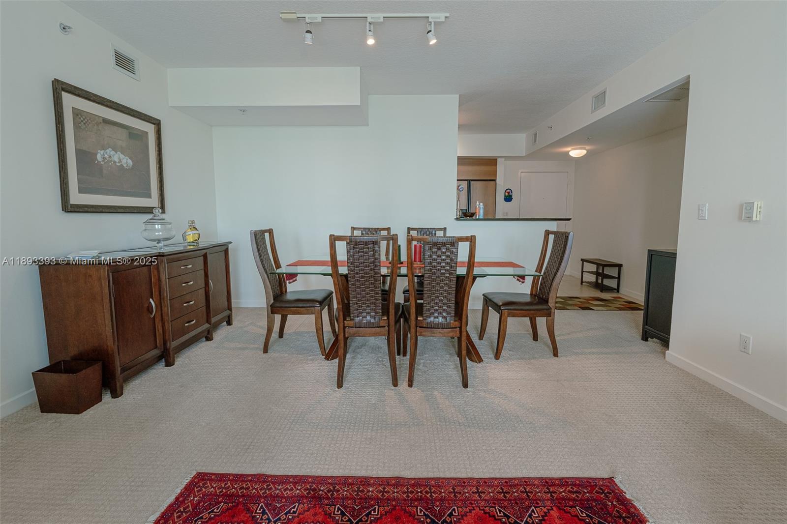 325 S Biscayne Blvd #2119, Miami FL 33131