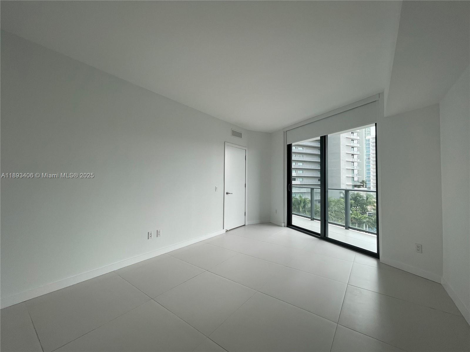 501 NE 31st St #707, Miami FL 33137