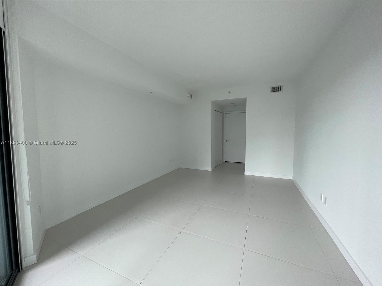 501 NE 31st St #707, Miami FL 33137