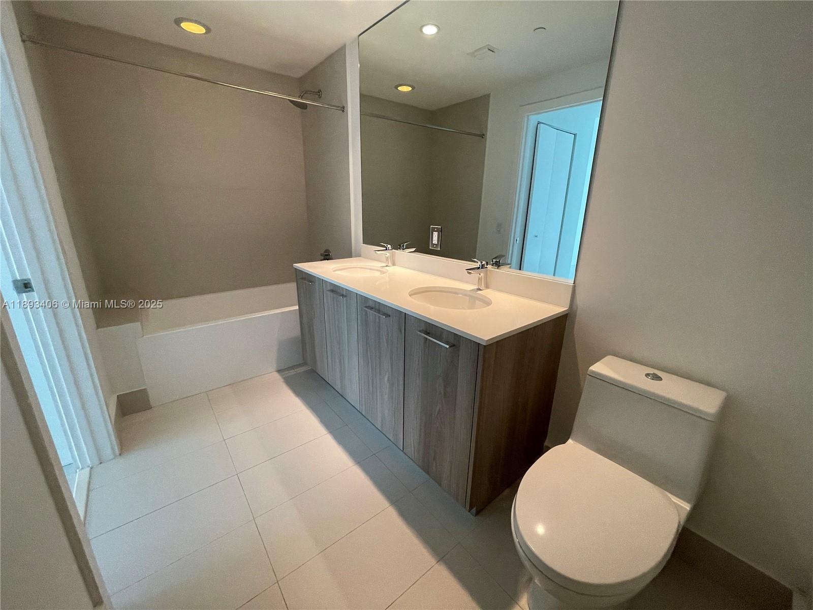 501 NE 31st St #707, Miami FL 33137