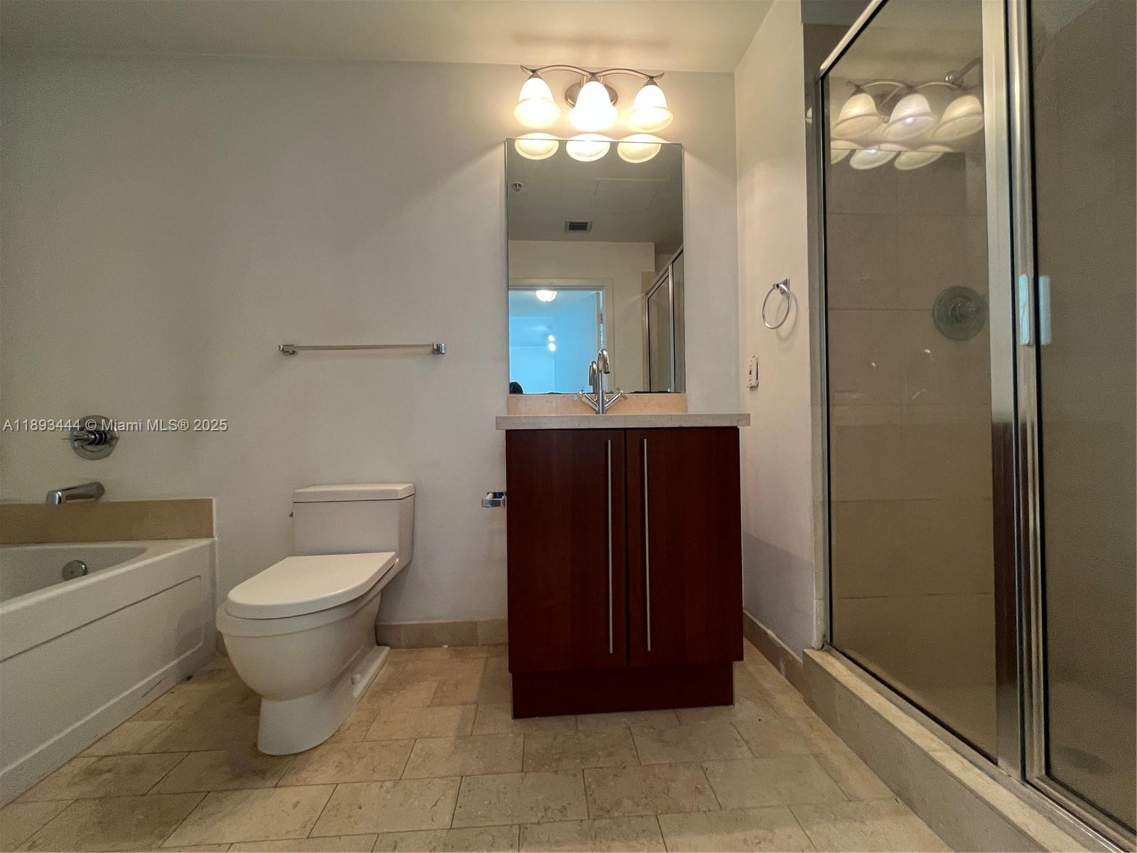 79 SW 12th St #2808-S, Miami FL 33130