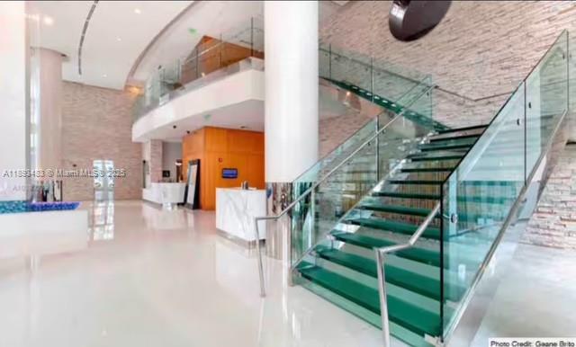 41 SE 5th St #1905, Miami FL 33131