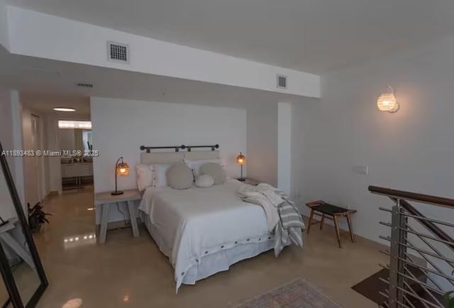 41 SE 5th St #1905, Miami FL 33131