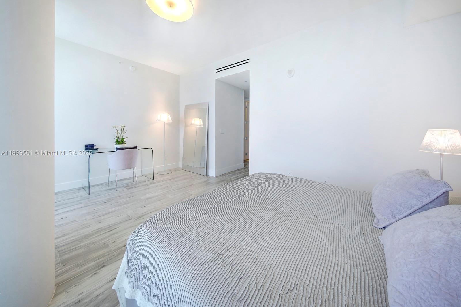 10203 Collins Ave #1502, Bal Harbour FL 33154