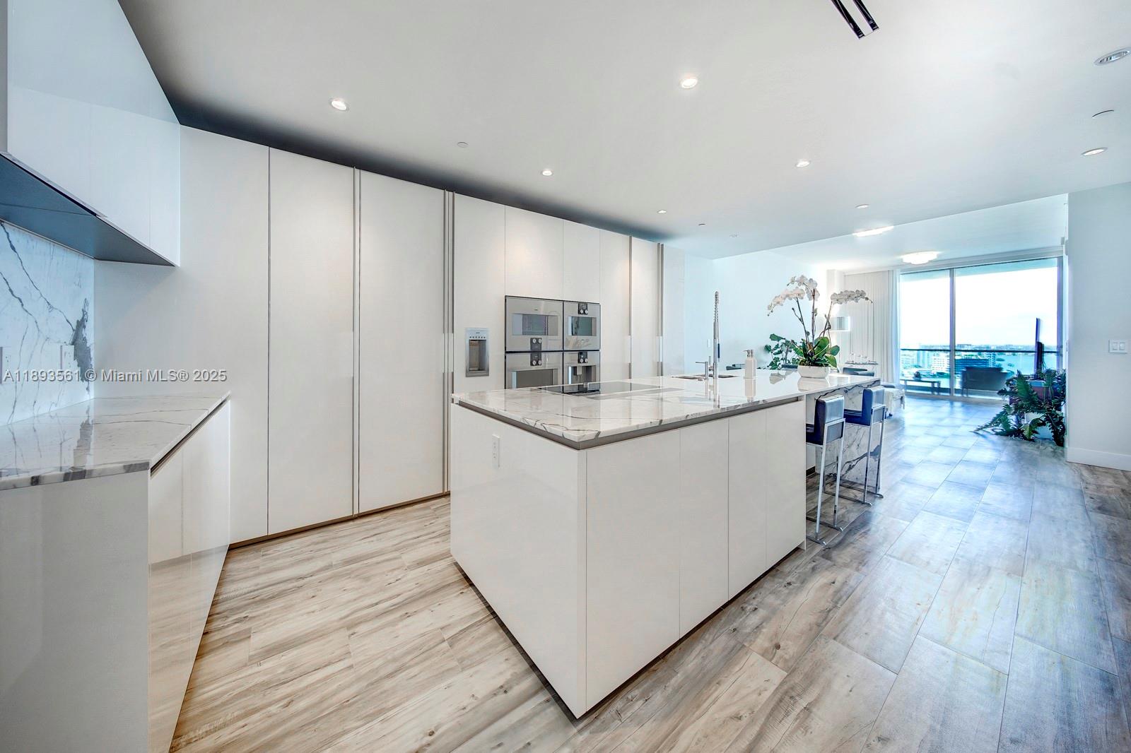 10203 Collins Ave #1502, Bal Harbour FL 33154