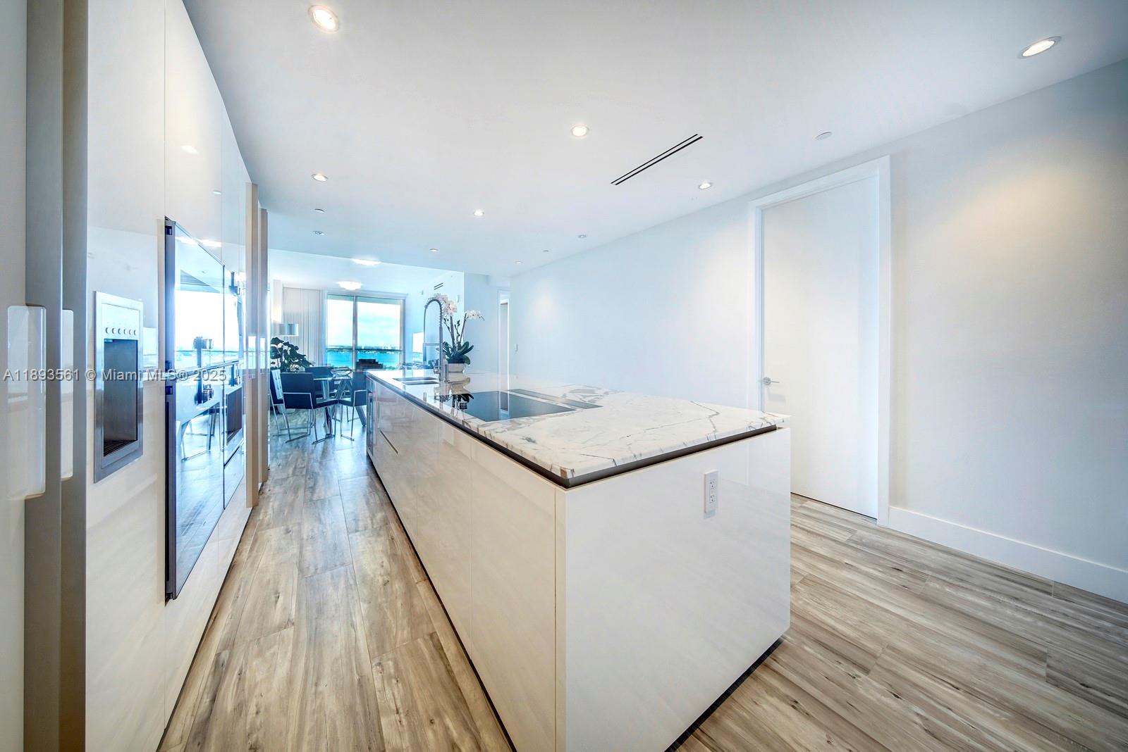 10203 Collins Ave #1502, Bal Harbour FL 33154