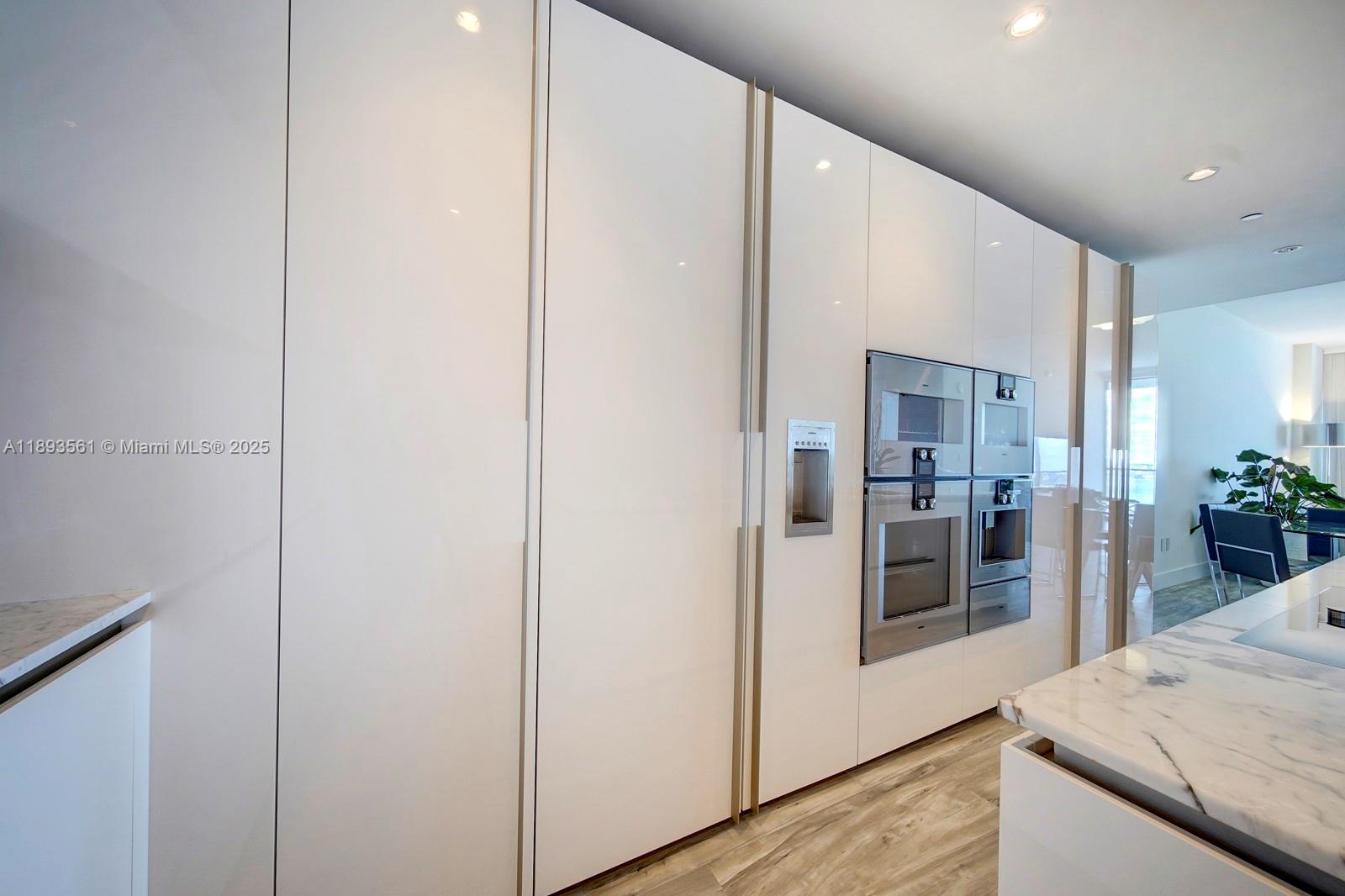 10203 Collins Ave #1502, Bal Harbour FL 33154
