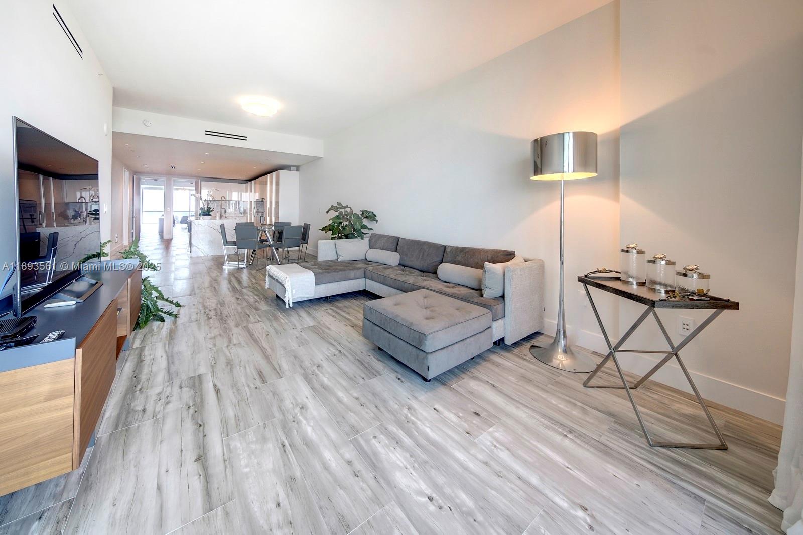 10203 Collins Ave #1502, Bal Harbour FL 33154