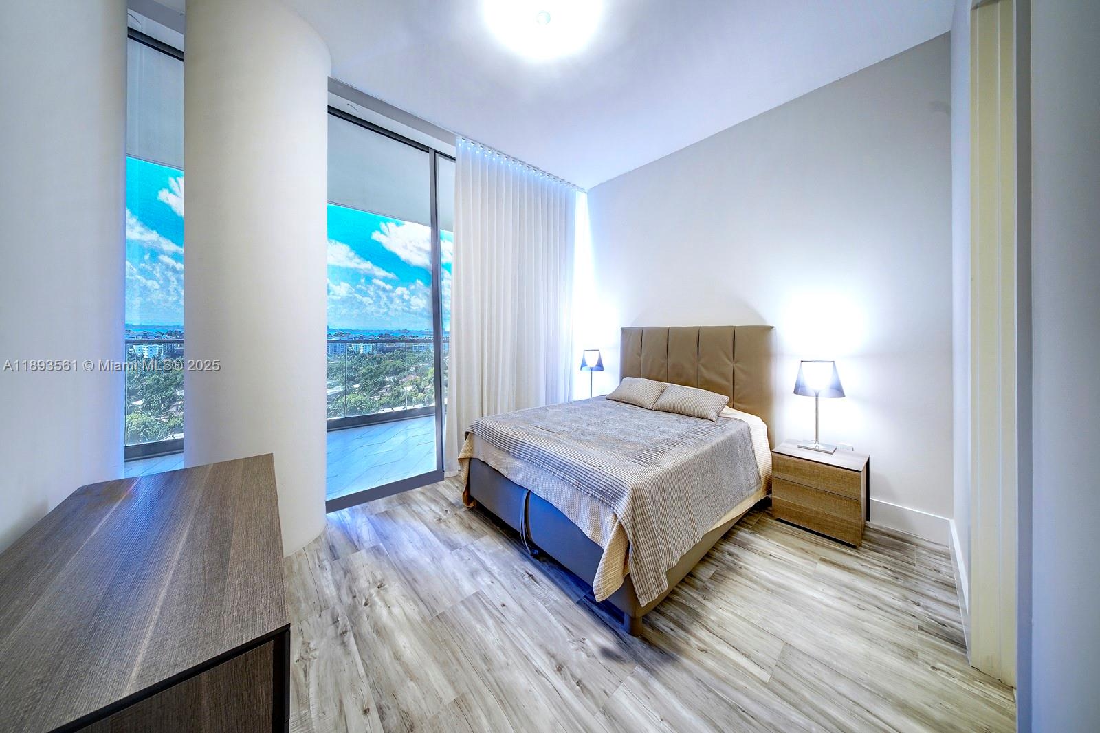 10203 Collins Ave #1502, Bal Harbour FL 33154